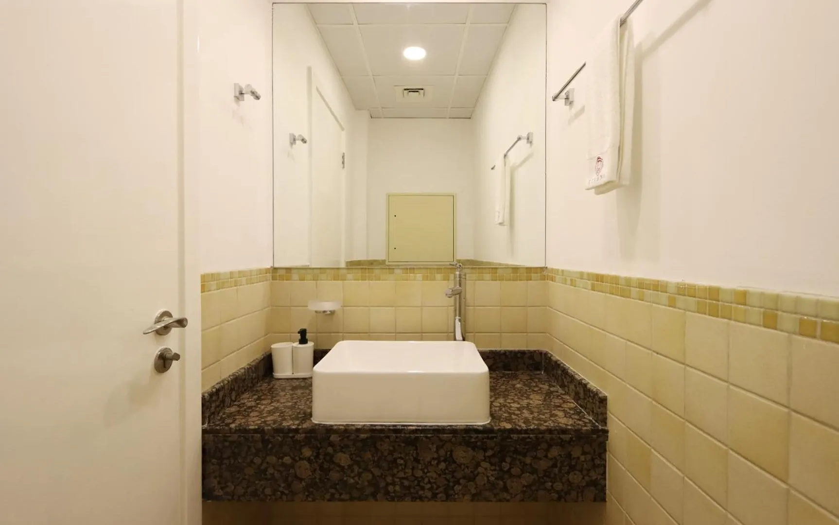 Apartment Livbnb- Homely 3+1 In Heart Of Jbr, Close To Beach Dubai