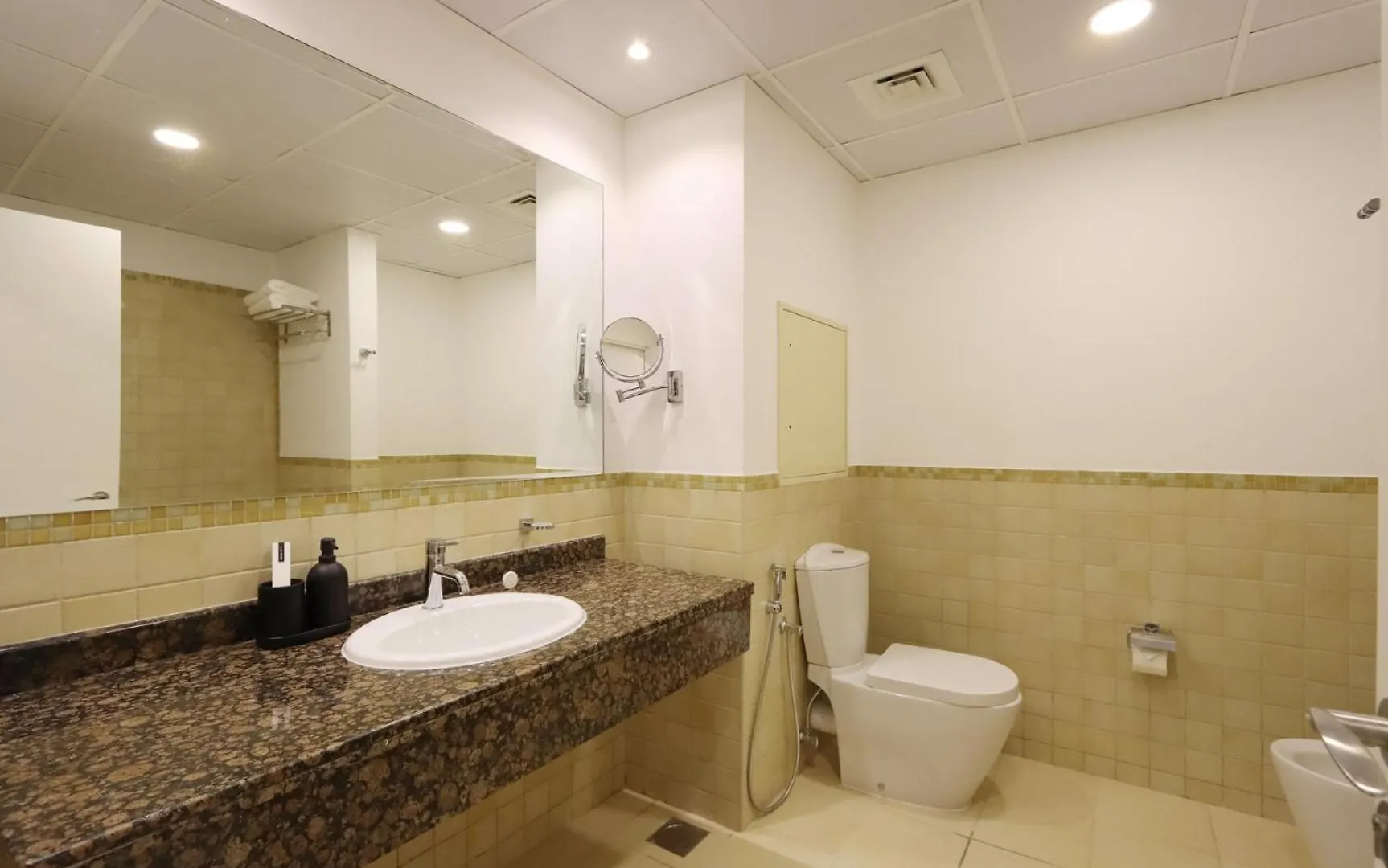 Livbnb- Homely 3+1 In Heart Of Jbr, Close To Beach Dubai Apartment
